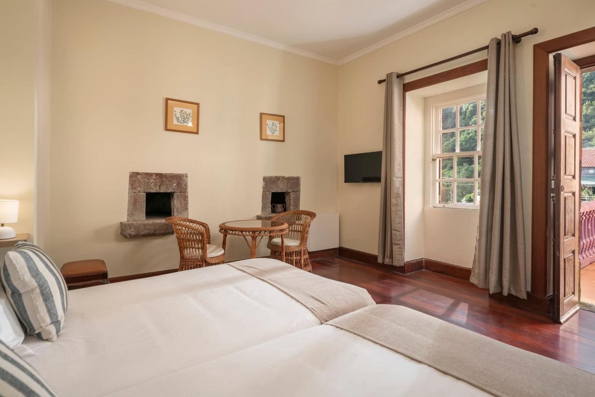 Casa Da Faja Alta - With Breakfast Included, By An Island Apart Jogo da Bola Exterior foto